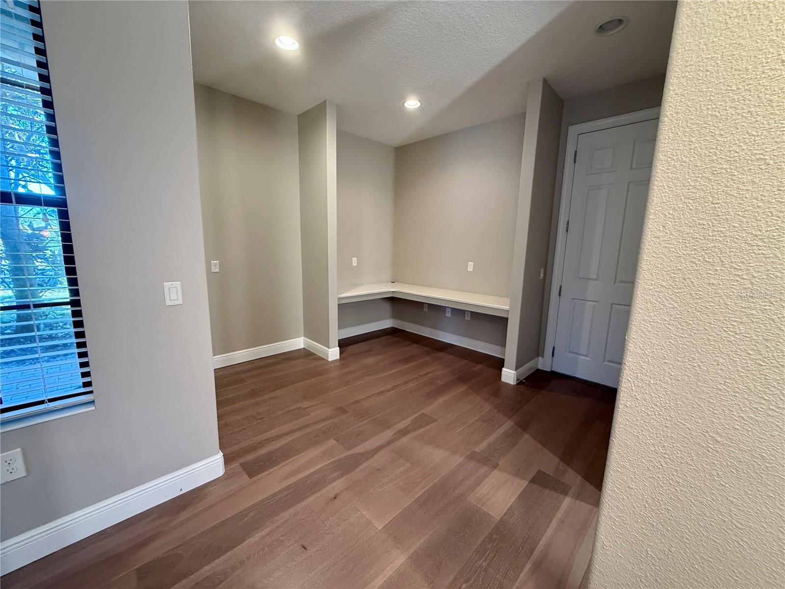 Image 10 of 49 For 1500 Corkery Court