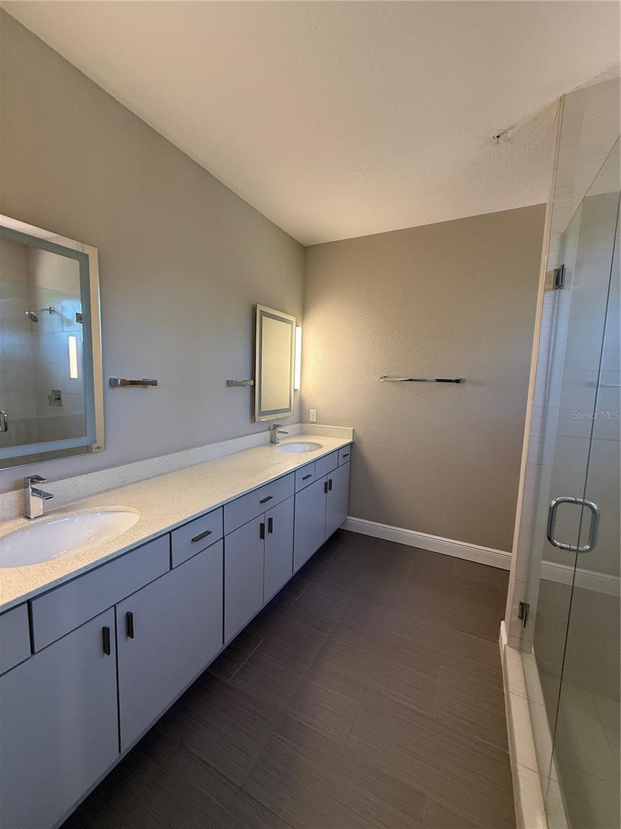 Image 20 of 49 For 1500 Corkery Court