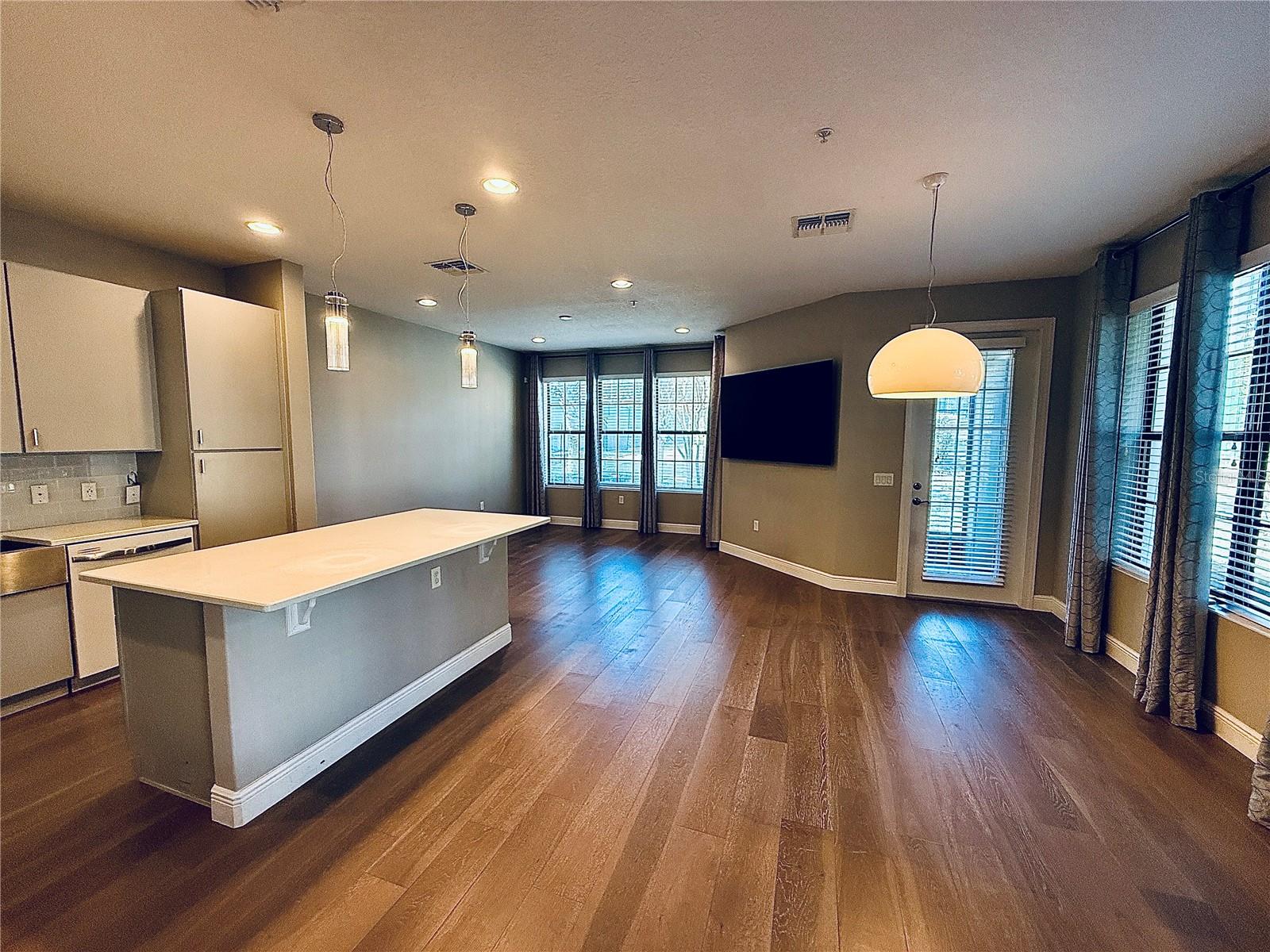 Image 5 of 49 For 1500 Corkery Court