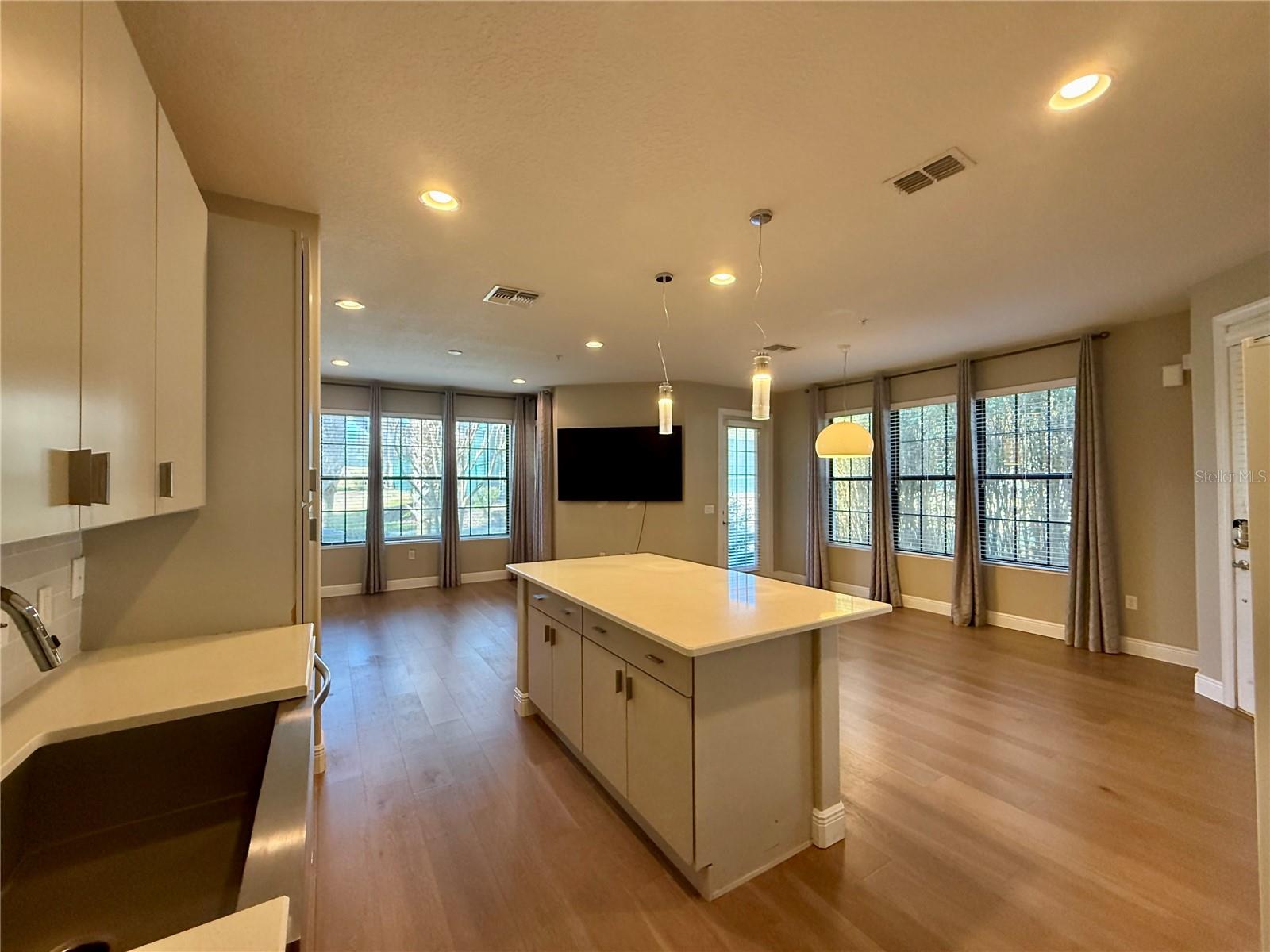 Image 8 of 49 For 1500 Corkery Court