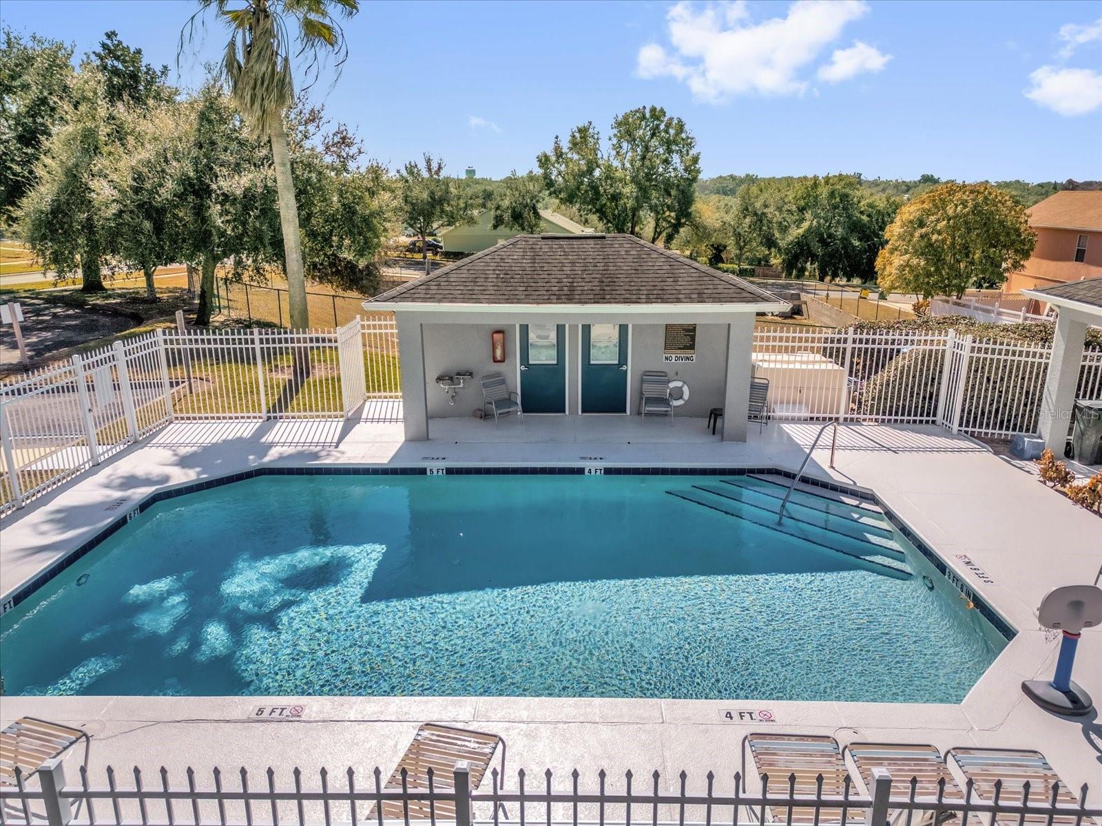 Image 23 of 30 For 682 Lexington Drive