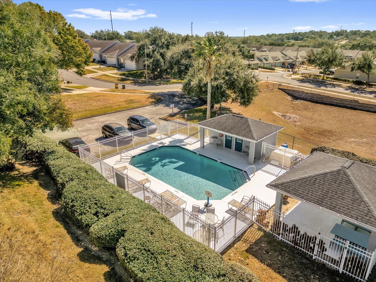 Image 25 of 30 For 682 Lexington Drive