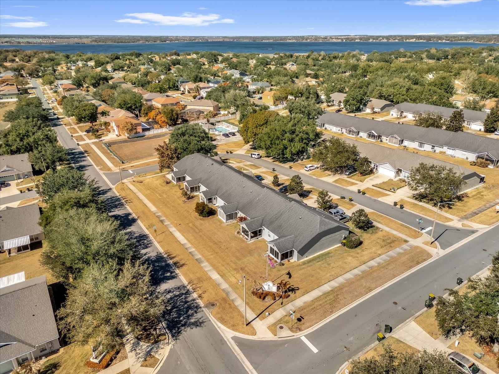 Image 27 of 30 For 682 Lexington Drive