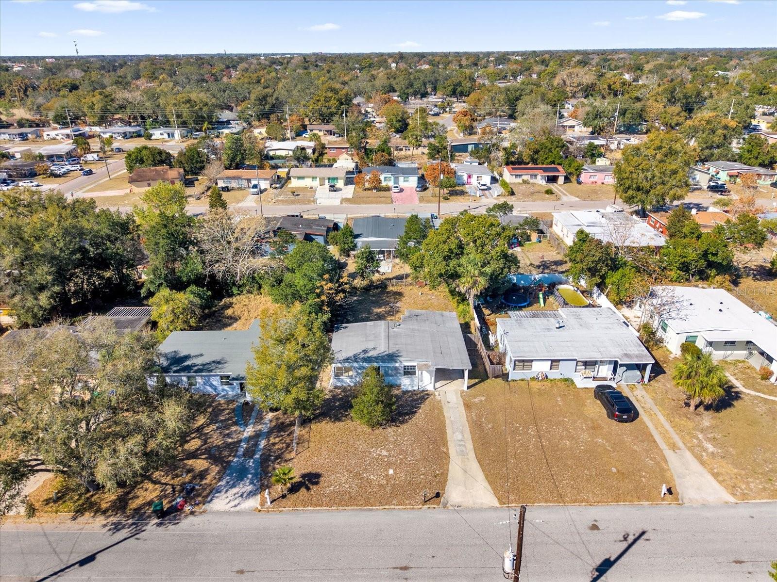 Image 27 of 30 For 920 Hacienda Court