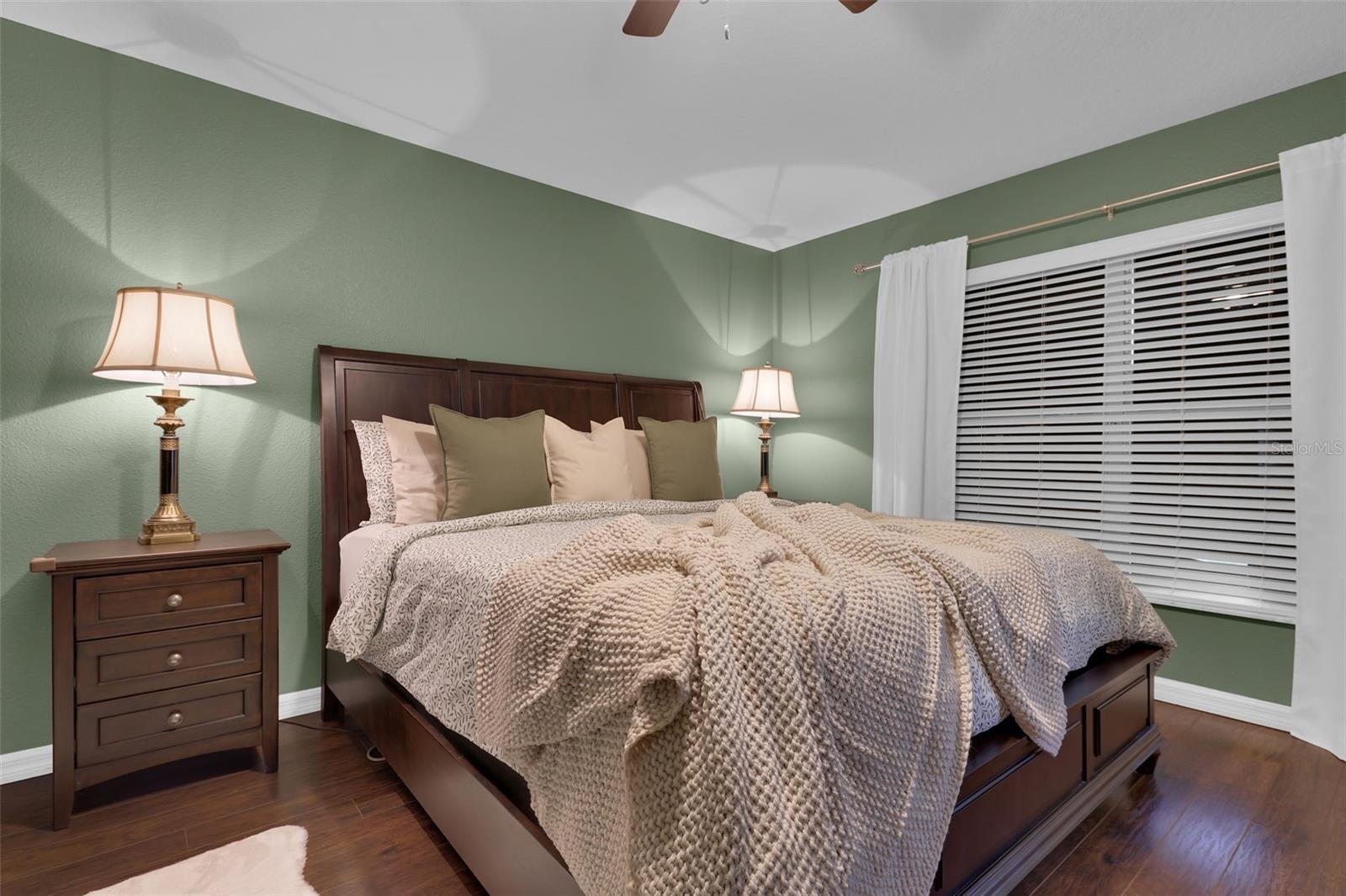 Image 22 of 29 For 1033 Twisted Branch Lane