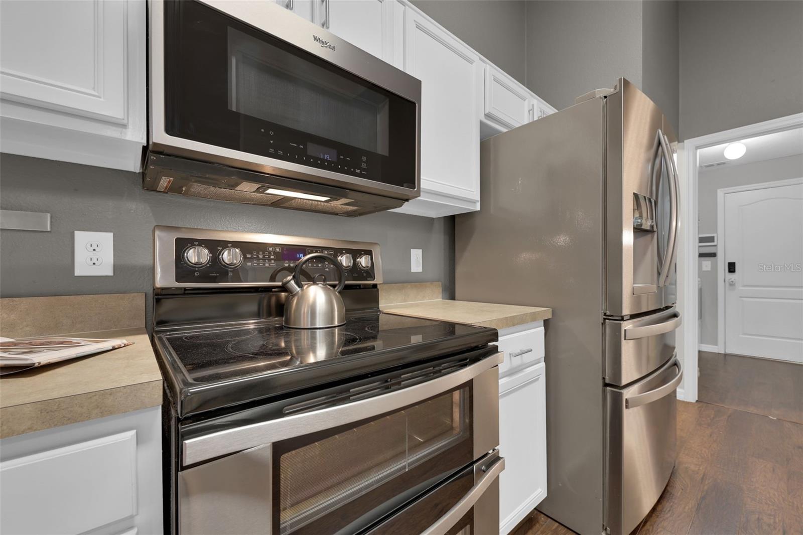 Image 9 of 29 For 1033 Twisted Branch Lane