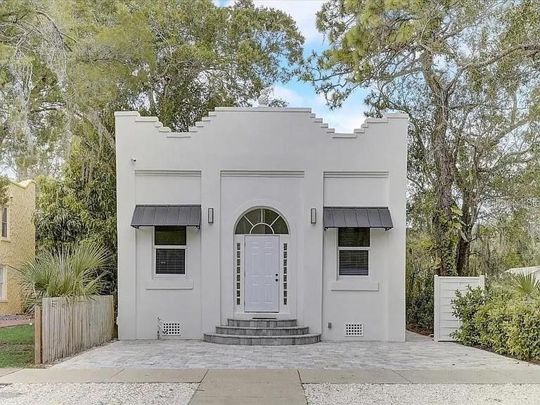 Image 3 of 41 For 1862 6th Street