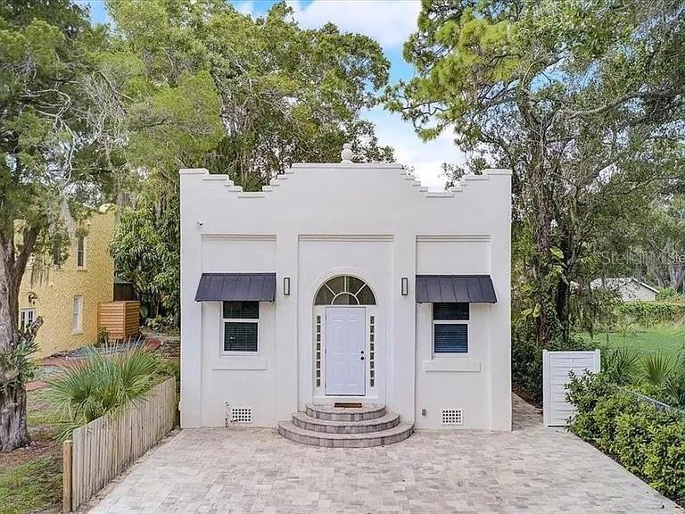 Image 40 of 41 For 1862 6th Street