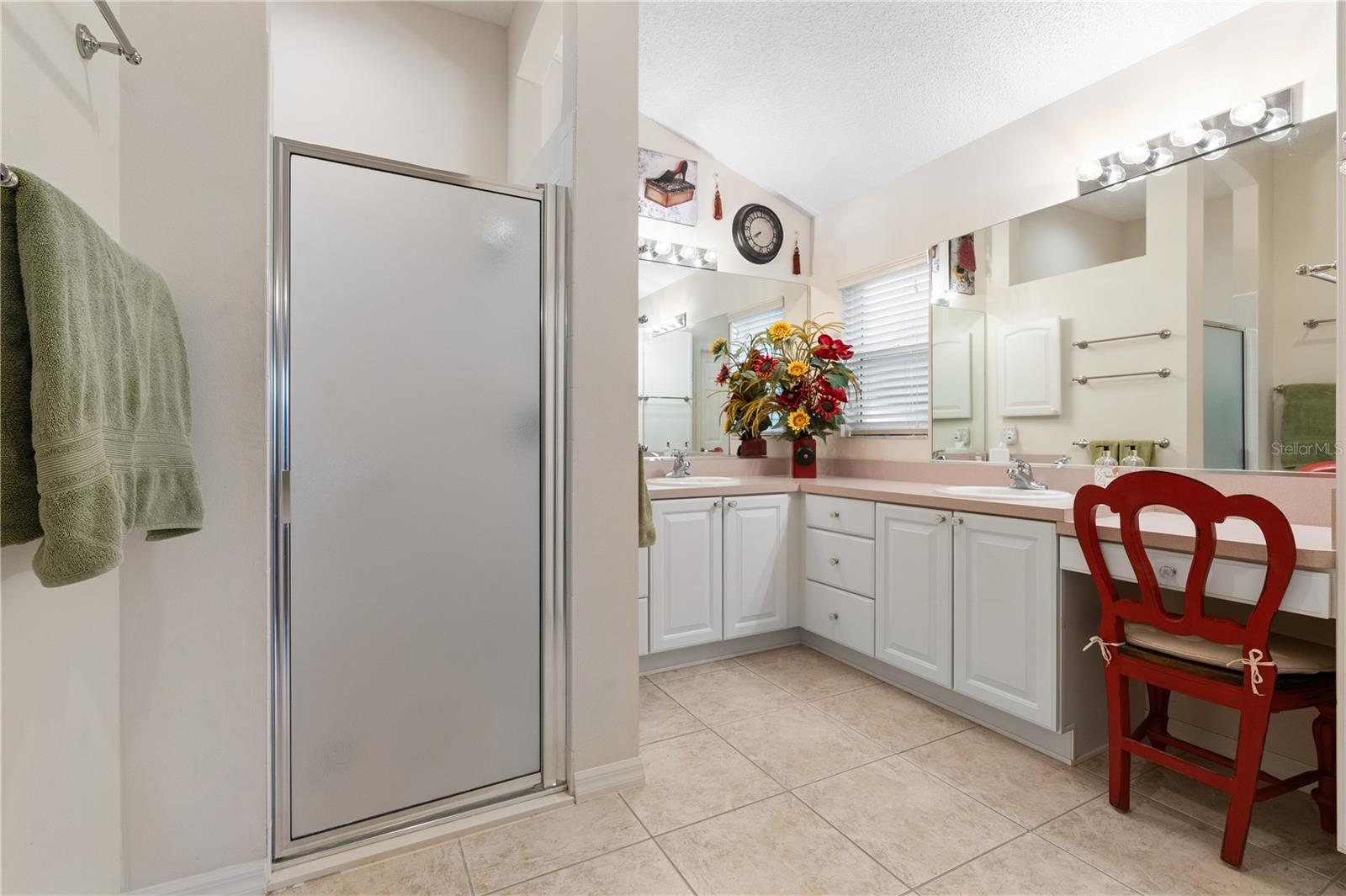 Image 16 of 27 For 2730 Morven Park Way