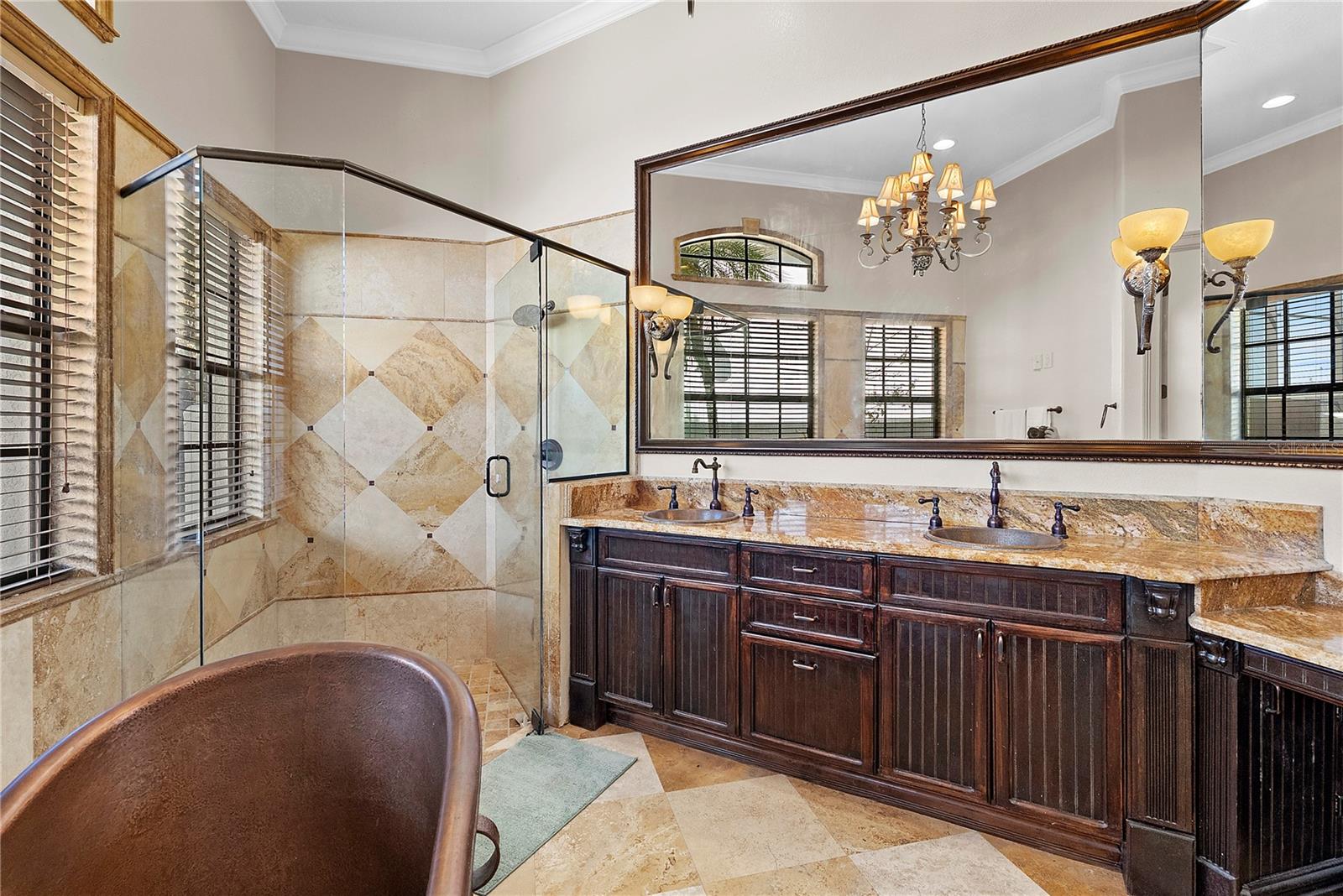 Image 13 of 46 For 2313 Roat Drive