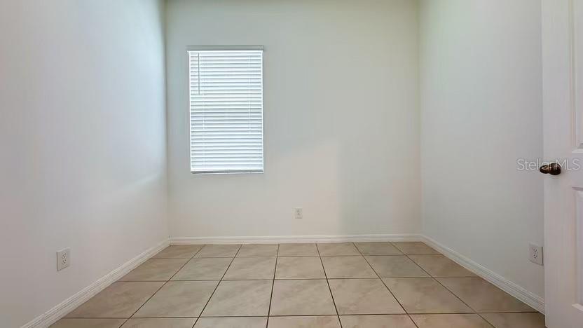 Image 17 of 44 For 2252 Emerald Springs Drive