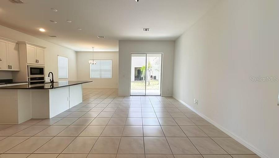 Image 4 of 44 For 2252 Emerald Springs Drive