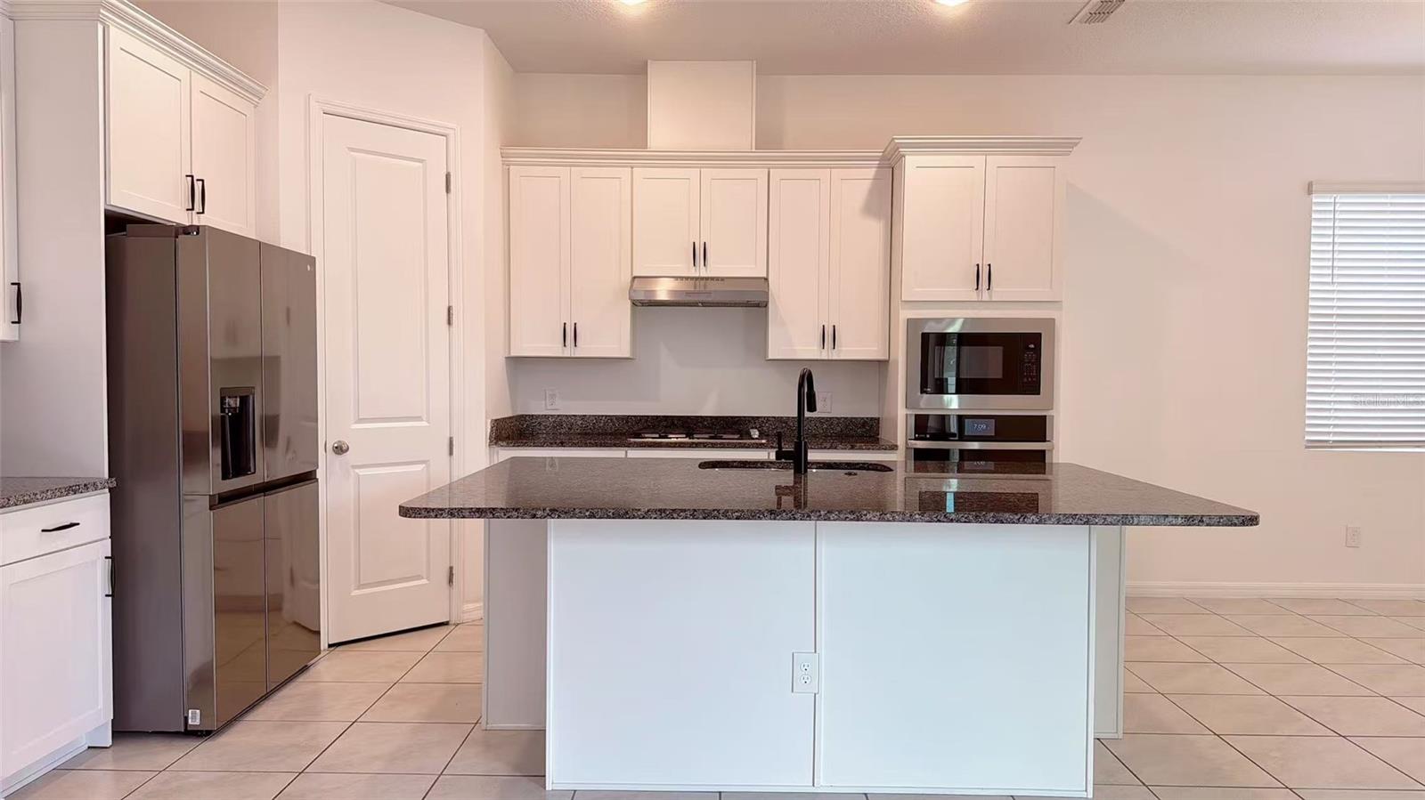 Image 6 of 44 For 2252 Emerald Springs Drive