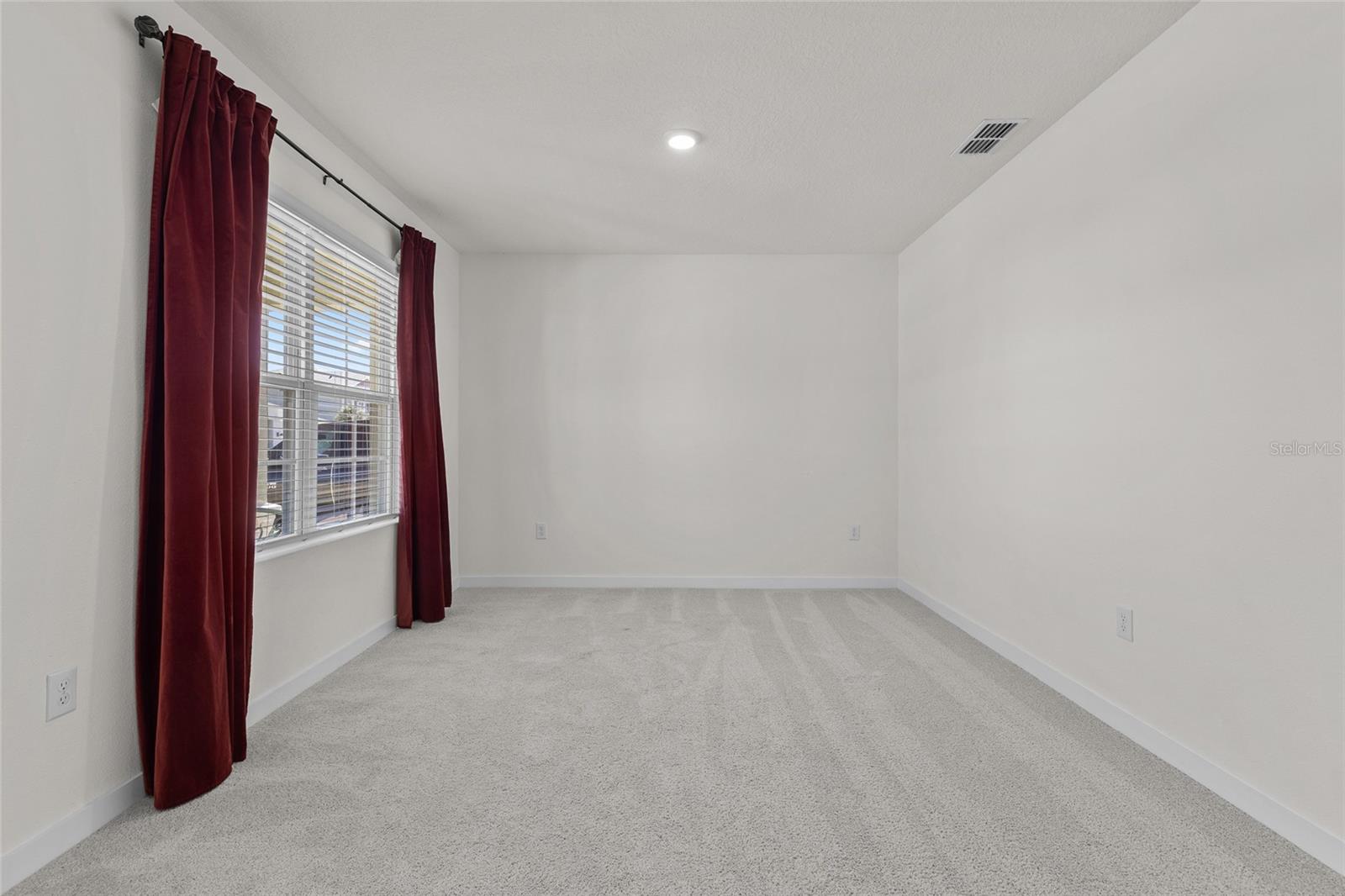 Image 10 of 33 For 455 Talisi Loop