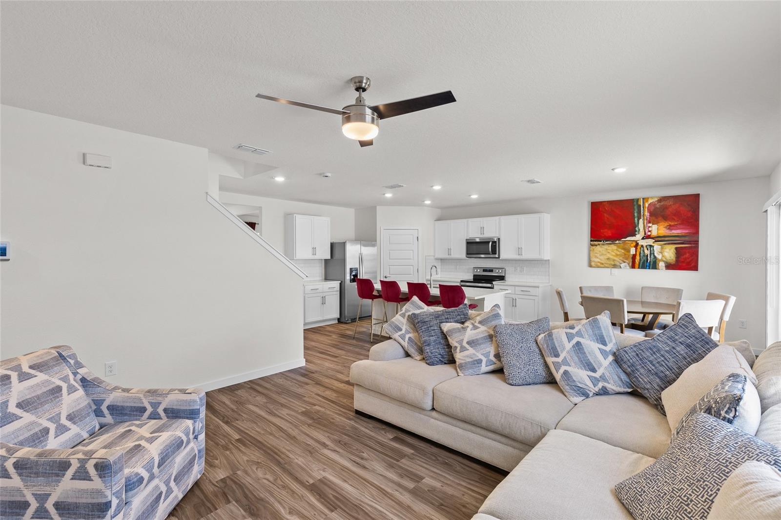 Image 6 of 33 For 455 Talisi Loop