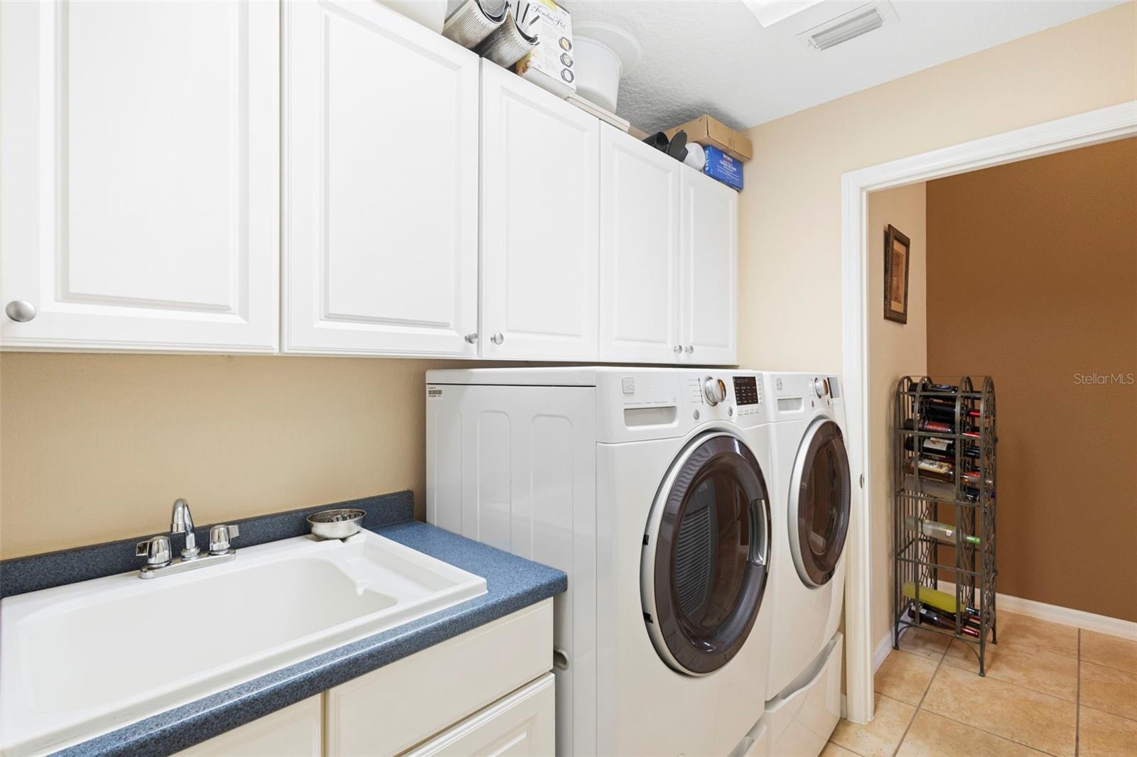 Image 30 of 45 For 7177 172nd Hazelwood Loop