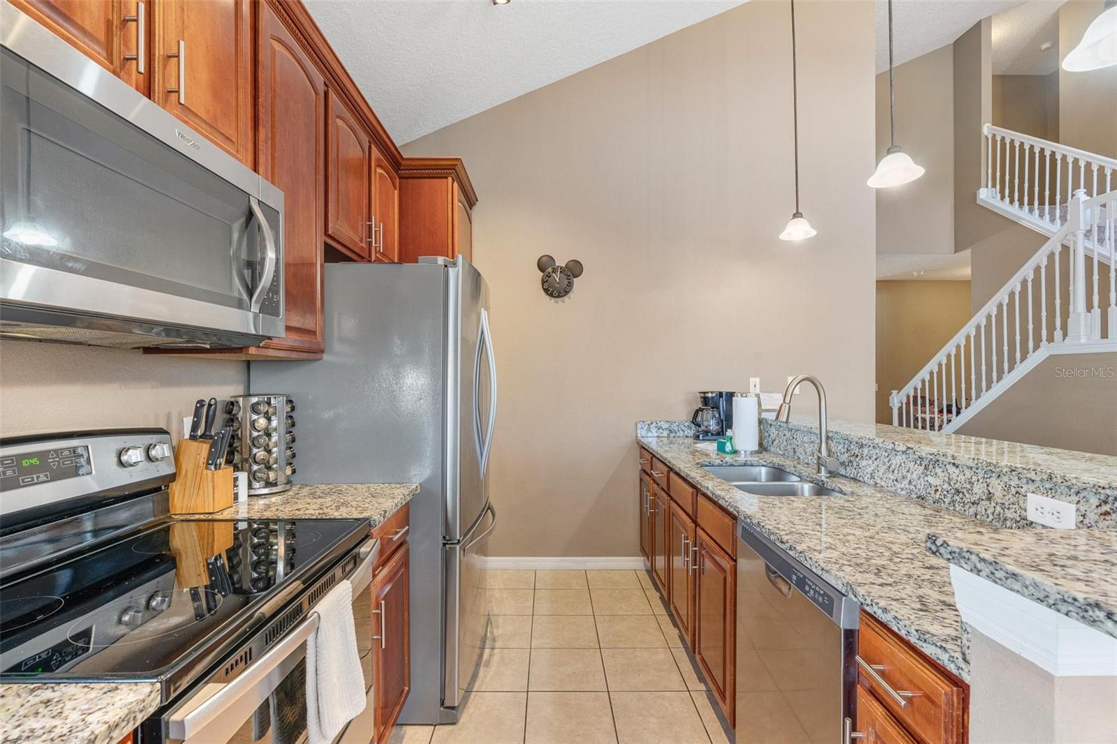 Image 8 of 41 For 8019 Acadia Estates Court