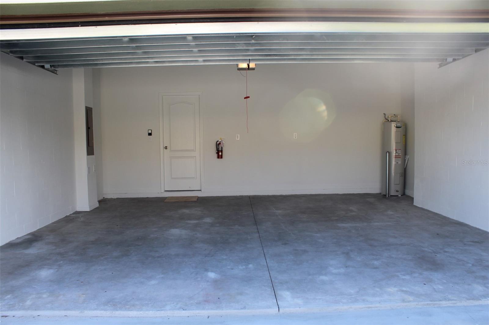 Image 11 of 14 For 3005 Salford Street