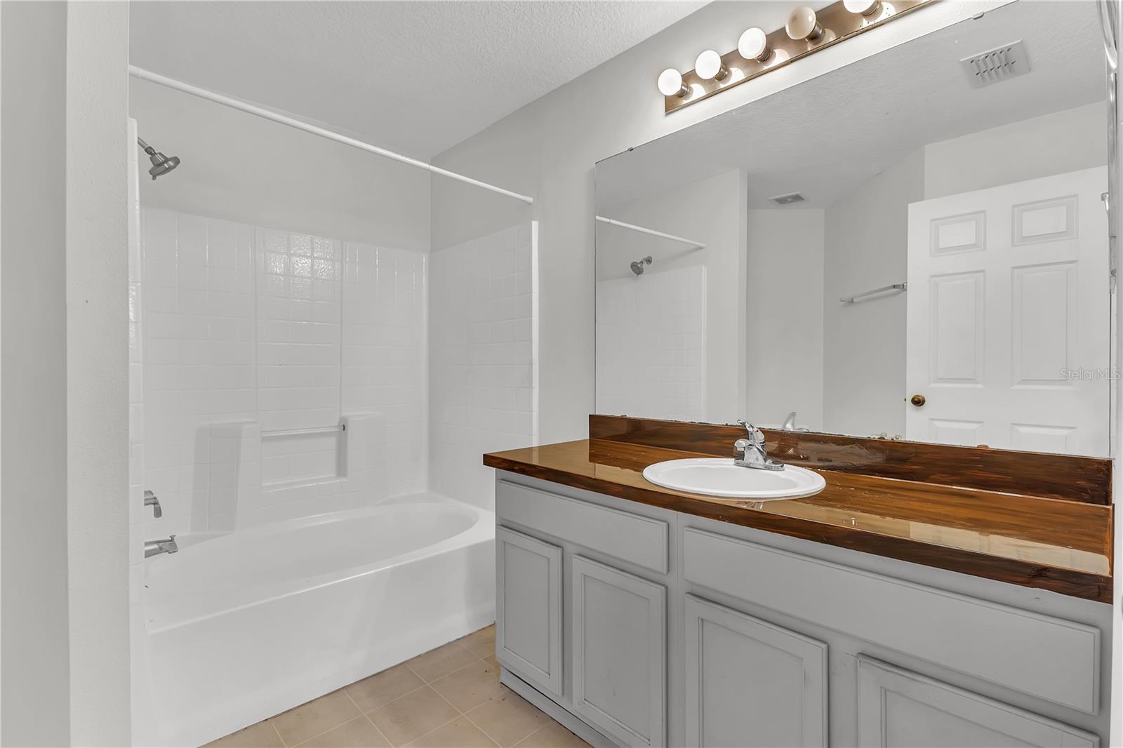 Image 5 of 14 For 3348 Kelsey Lane