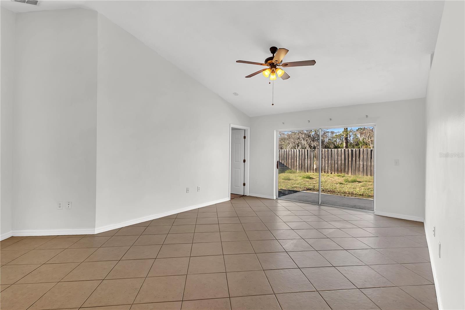 Image 6 of 14 For 3348 Kelsey Lane