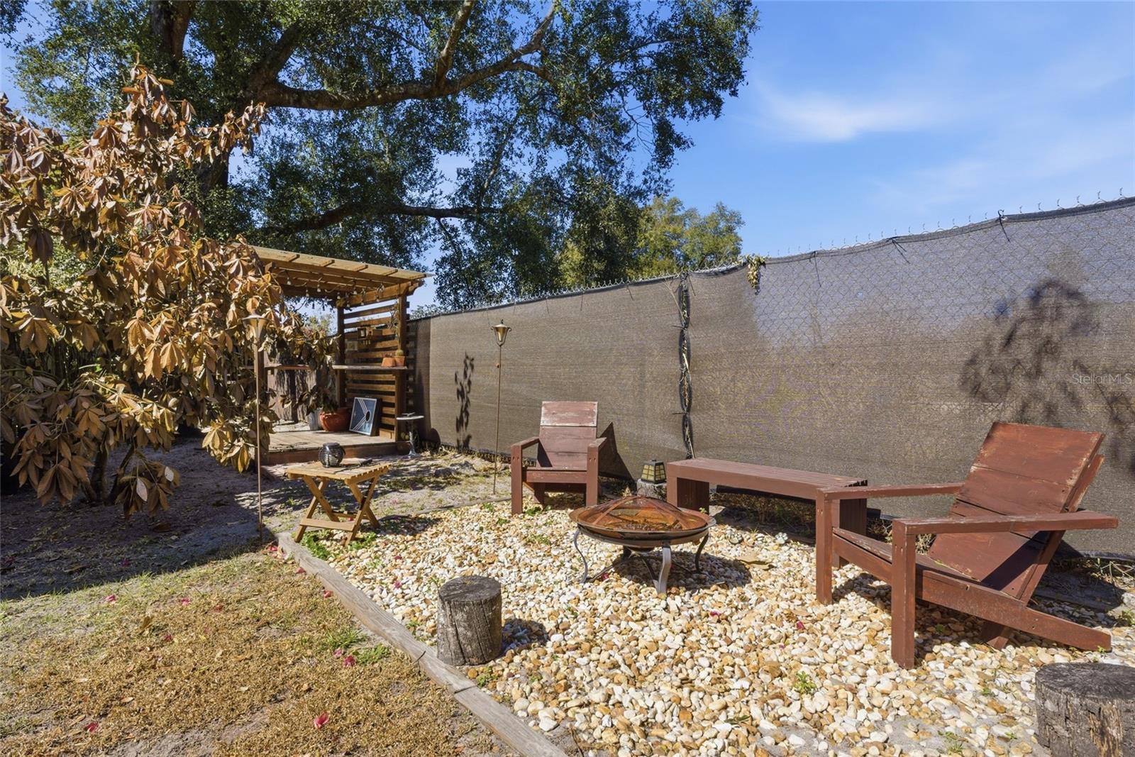 Image 34 of 68 For 1927 Eland Avenue