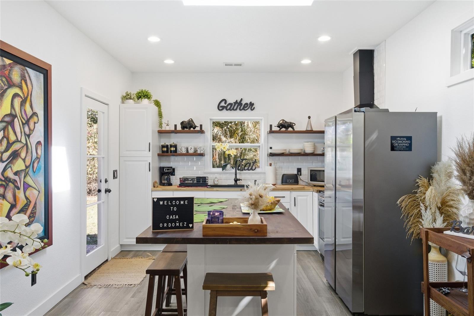 Image 42 of 68 For 1927 Eland Avenue