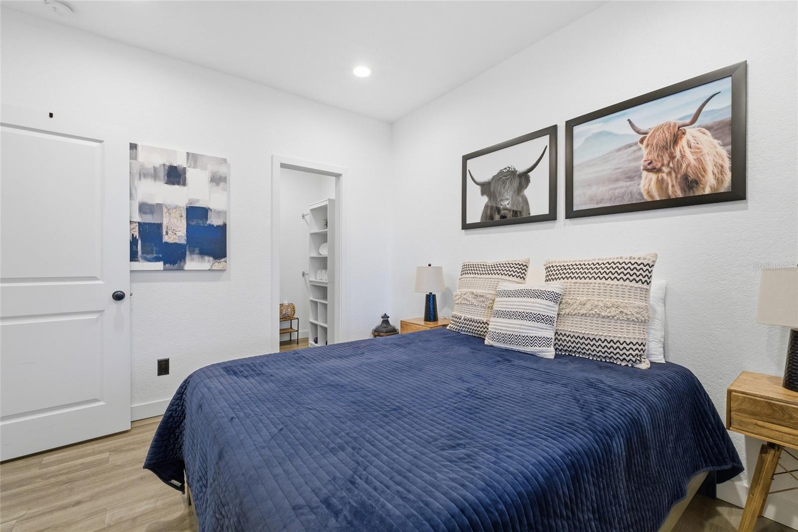 Image 50 of 68 For 1927 Eland Avenue