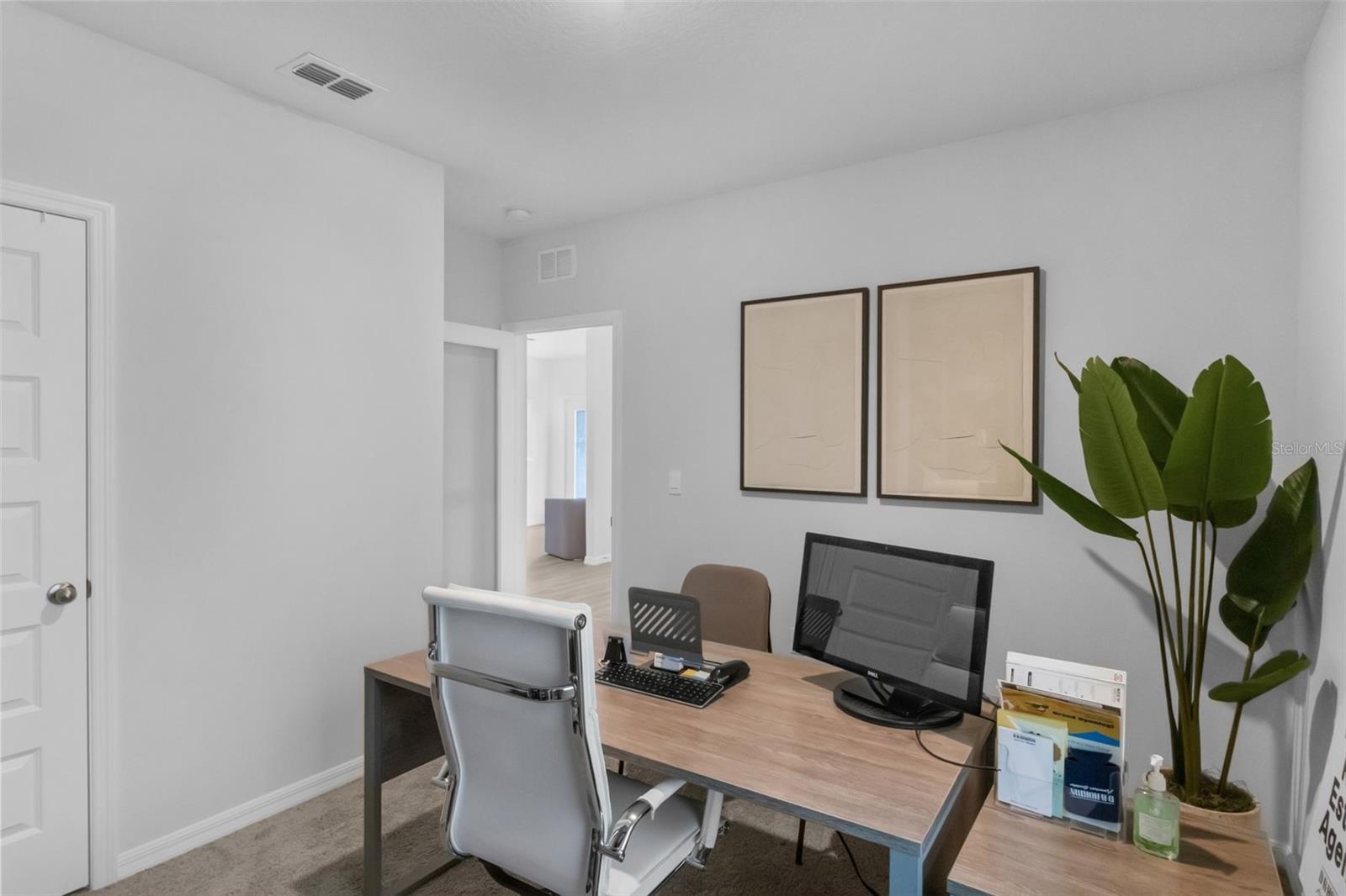 Image 25 of 26 For 5102 Orchard Oriole Loop