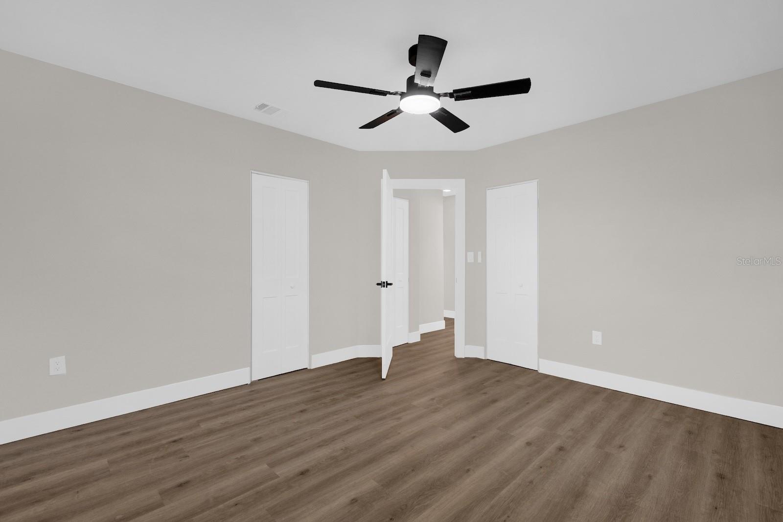 Image 12 of 22 For 821 Pinedale Avenue