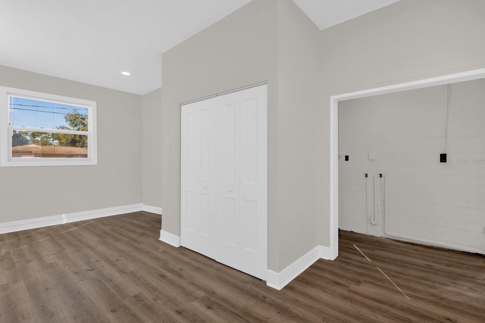 Image 20 of 22 For 821 Pinedale Avenue