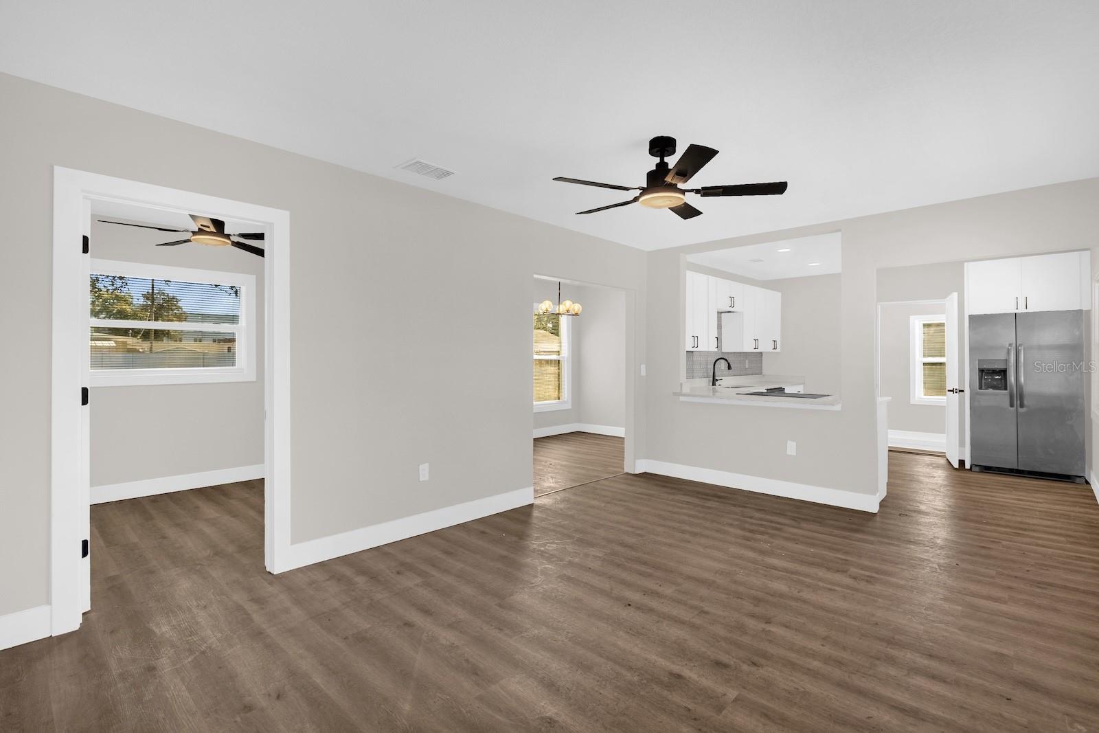 Image 3 of 22 For 821 Pinedale Avenue