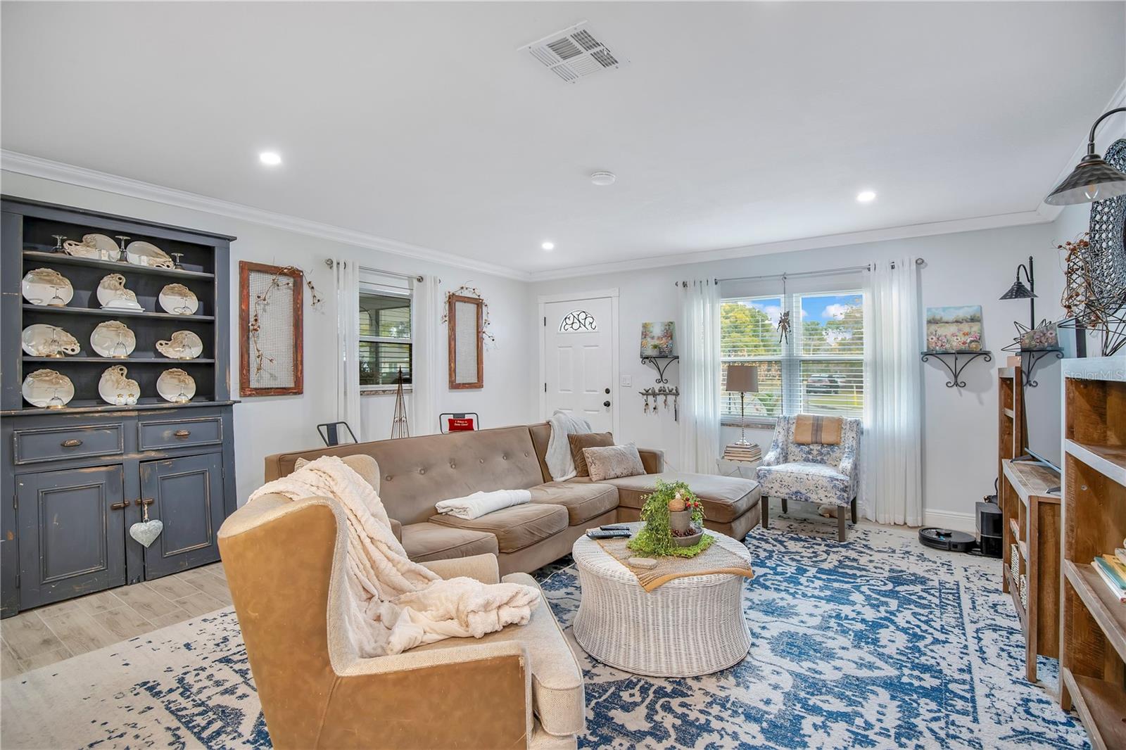 Image 3 of 29 For 601 14th Street