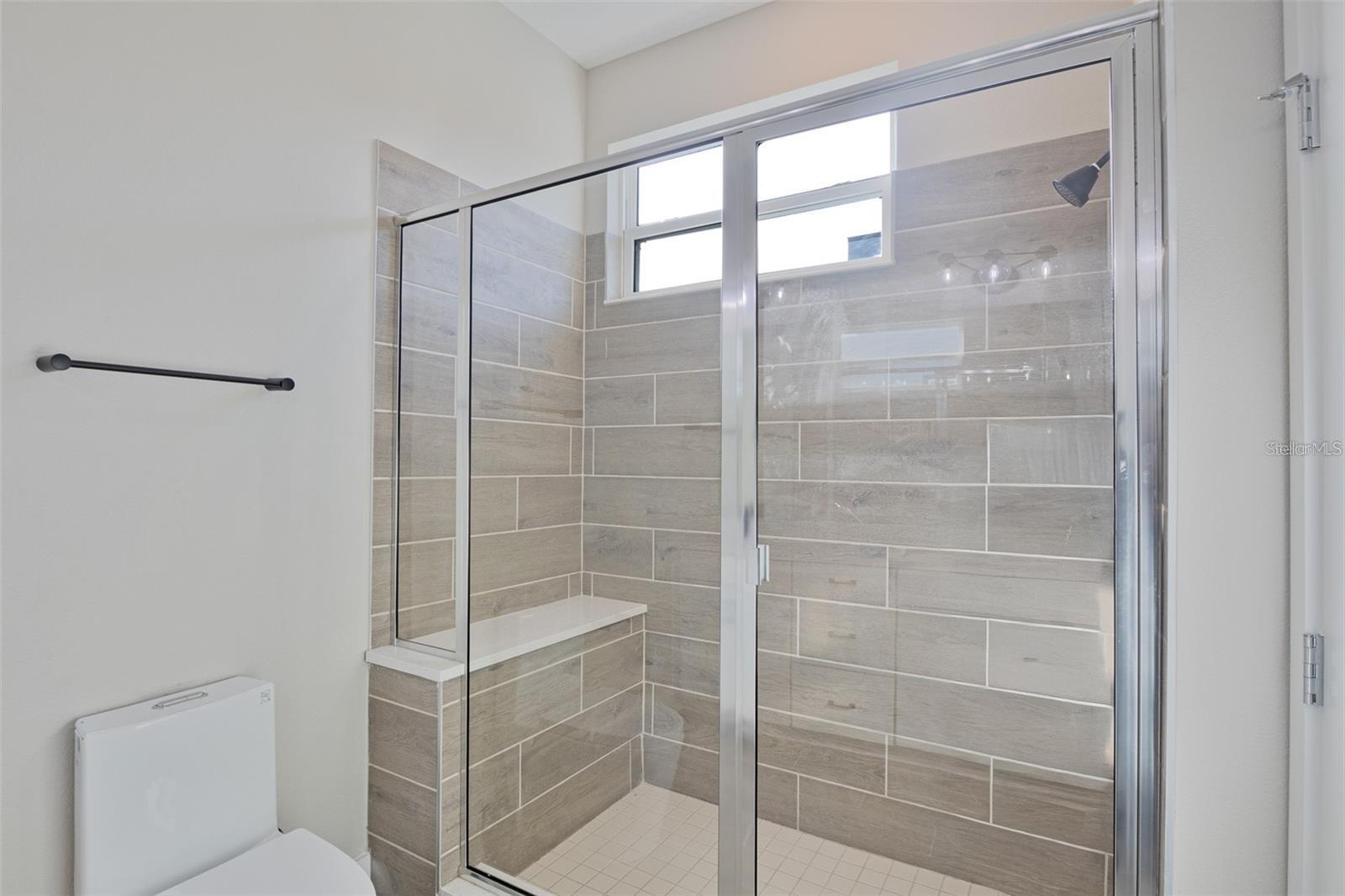 Image 25 of 31 For 1800 Houston Street