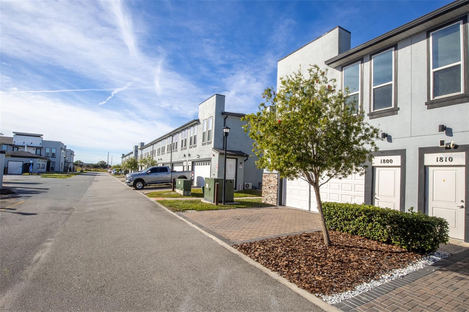 Image 28 of 31 For 1800 Houston Street