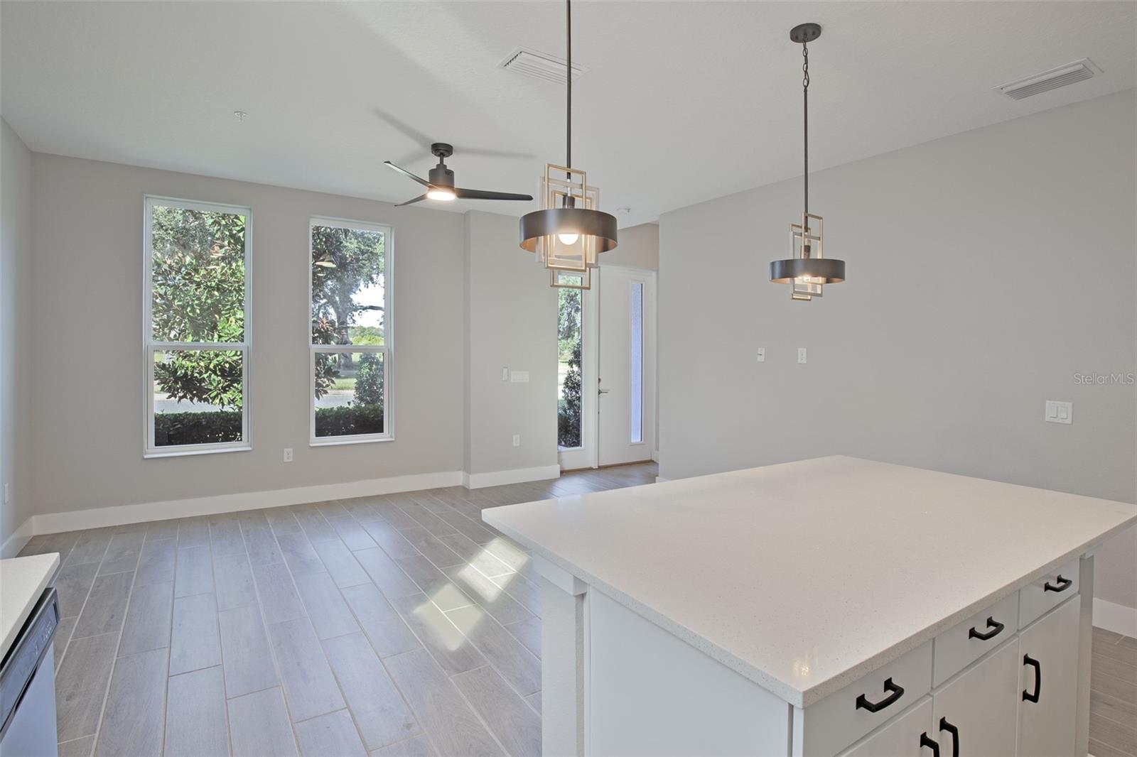 Image 9 of 31 For 1800 Houston Street