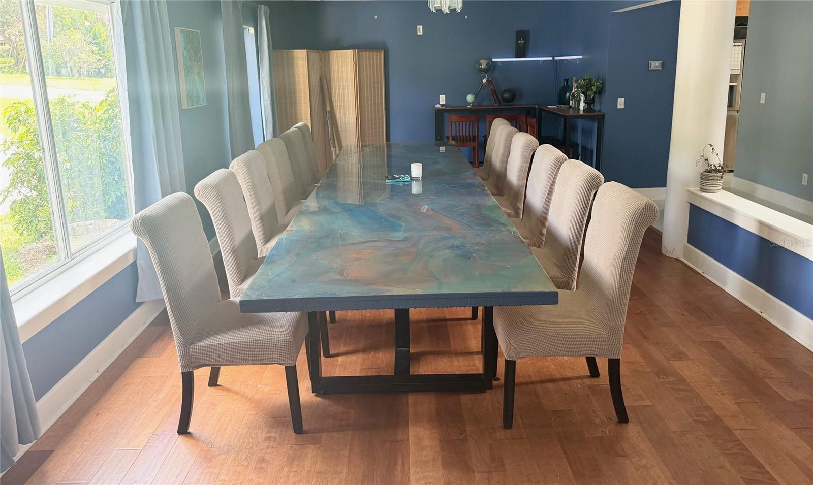 Image 11 of 48 For 9 Stone Gate N