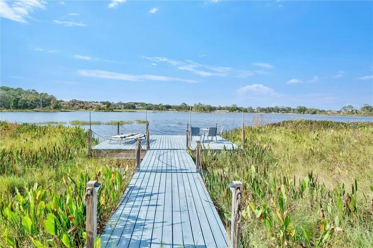 Image 4 of 48 For 9 Stone Gate N