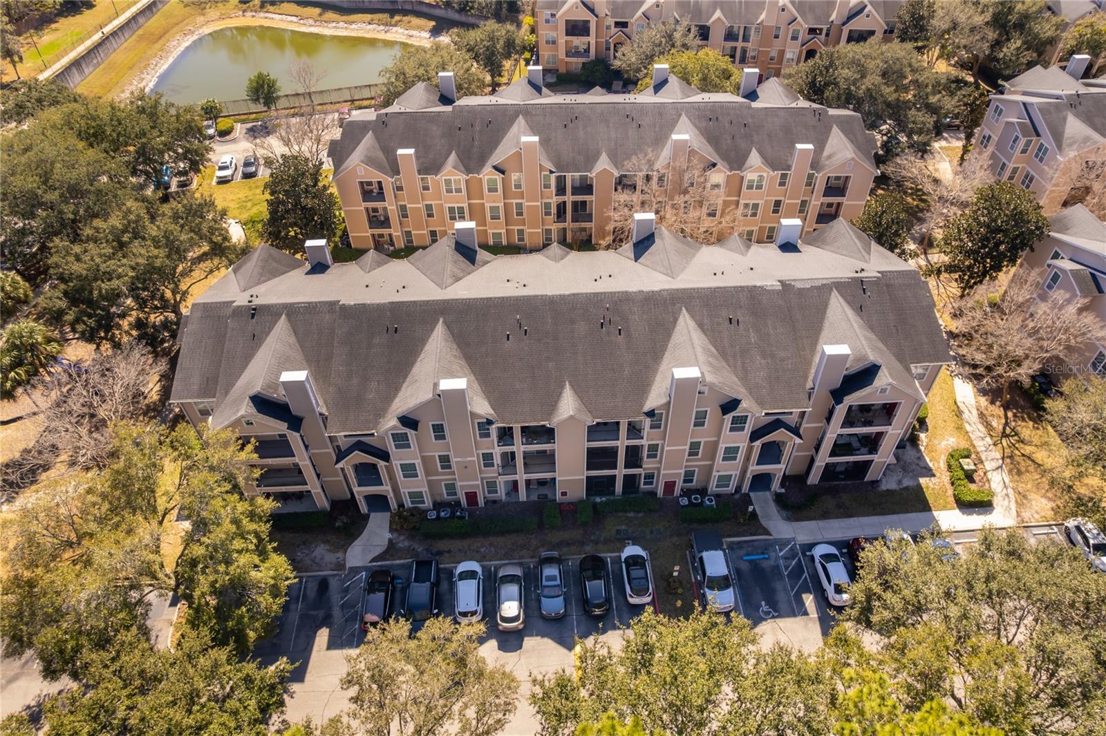 Image 21 of 24 For 2015 Erving Circle 201