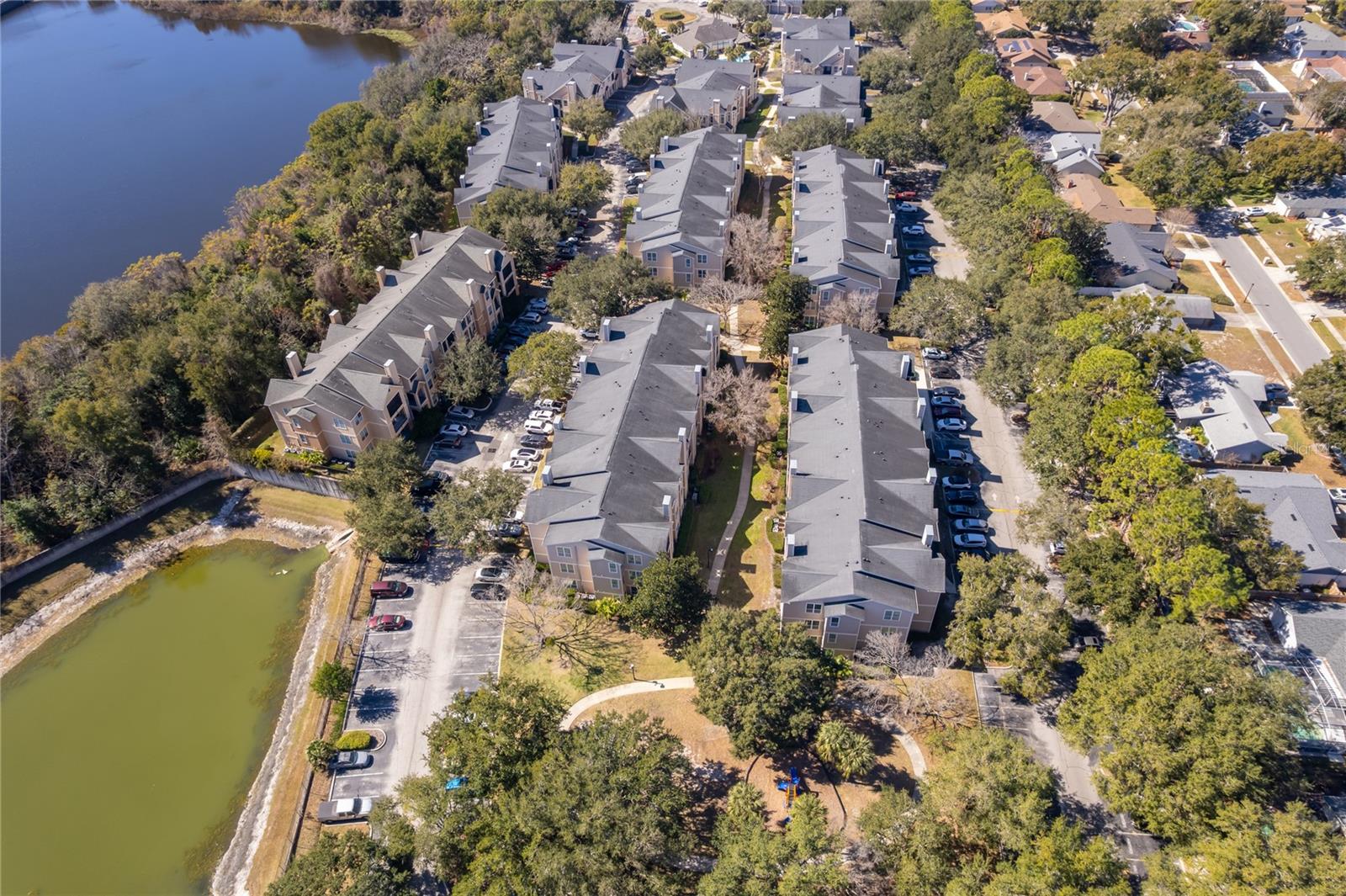 Image 22 of 24 For 2015 Erving Circle 201