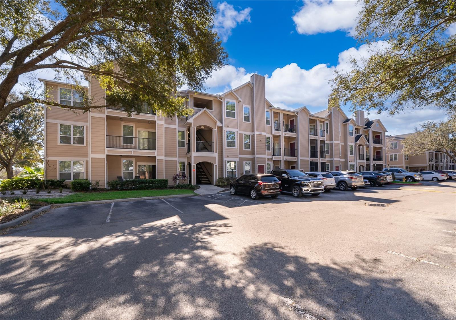 Image 24 of 24 For 2015 Erving Circle 201