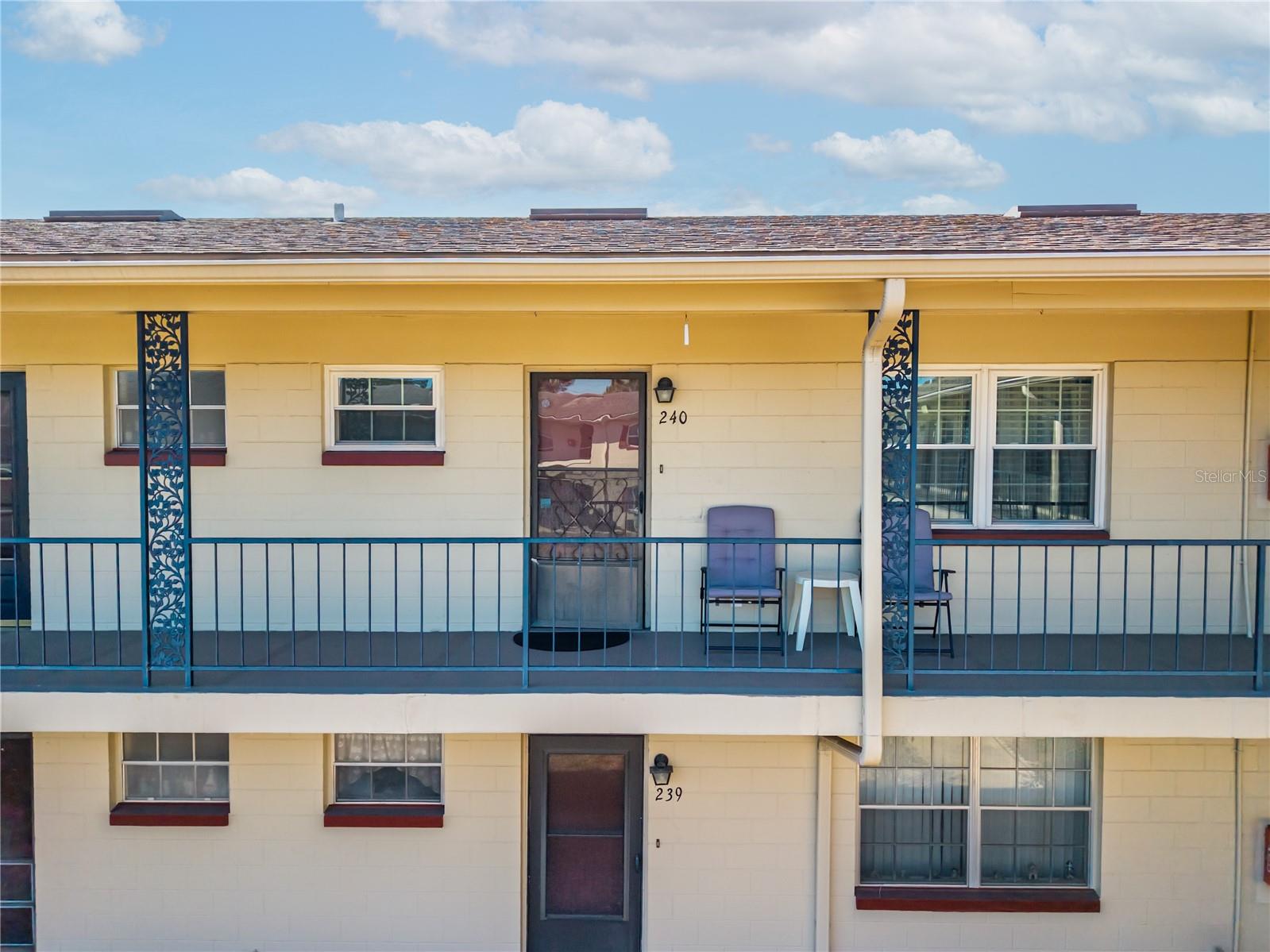 Image 2 of 35 For 5505 Hernandes Dr  240