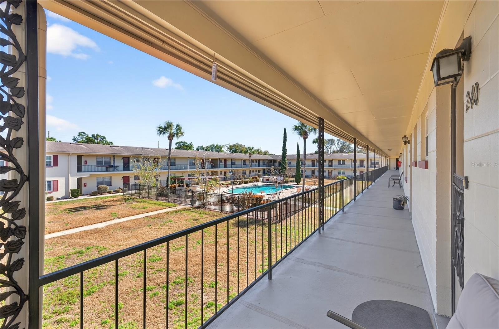 Image 3 of 35 For 5505 Hernandes Dr  240