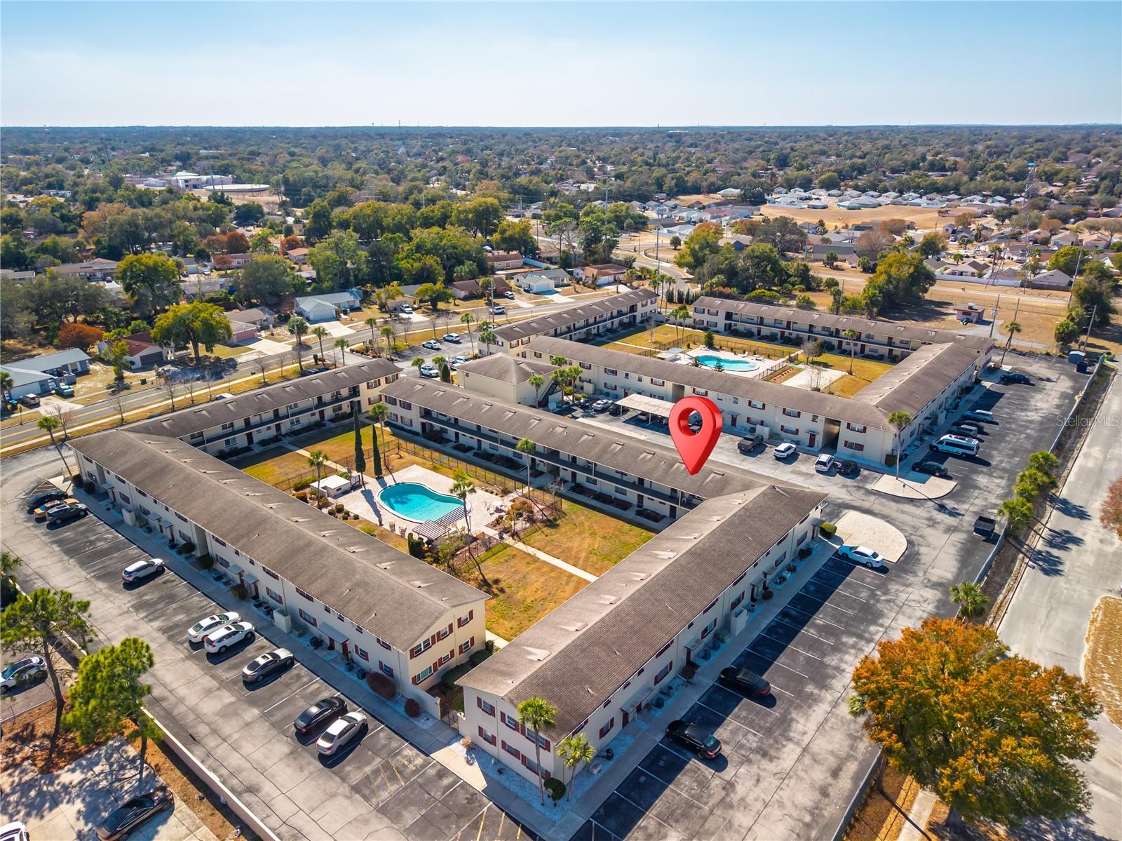 Image 33 of 35 For 5505 Hernandes Dr  240