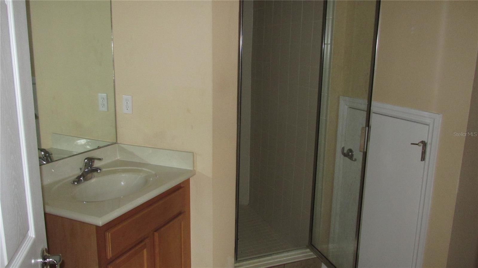 Image 5 of 18 For 9735 Fenrose Terrace