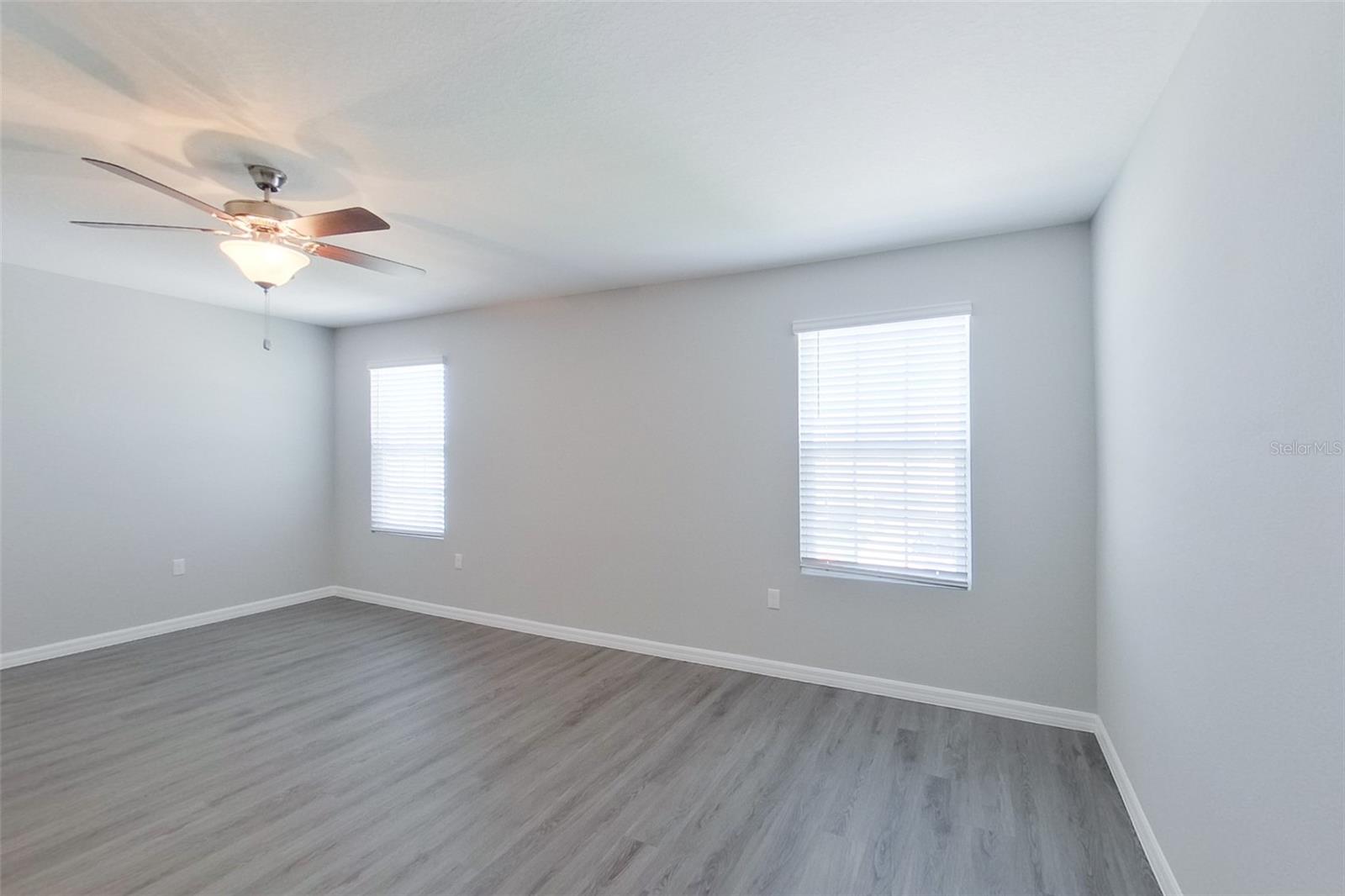 Image 13 of 24 For 8677 44th Court