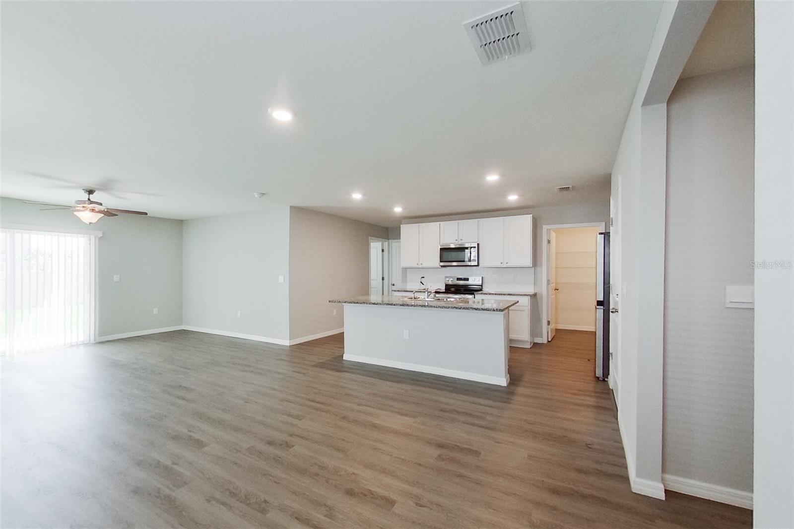 Image 4 of 24 For 8677 44th Court