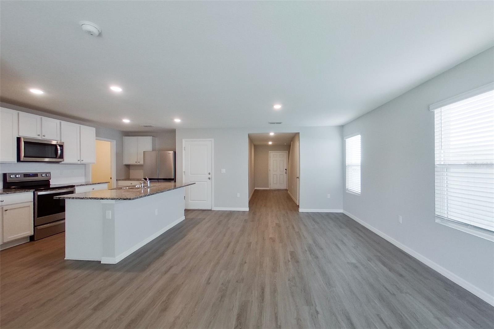 Image 6 of 24 For 8677 44th Court