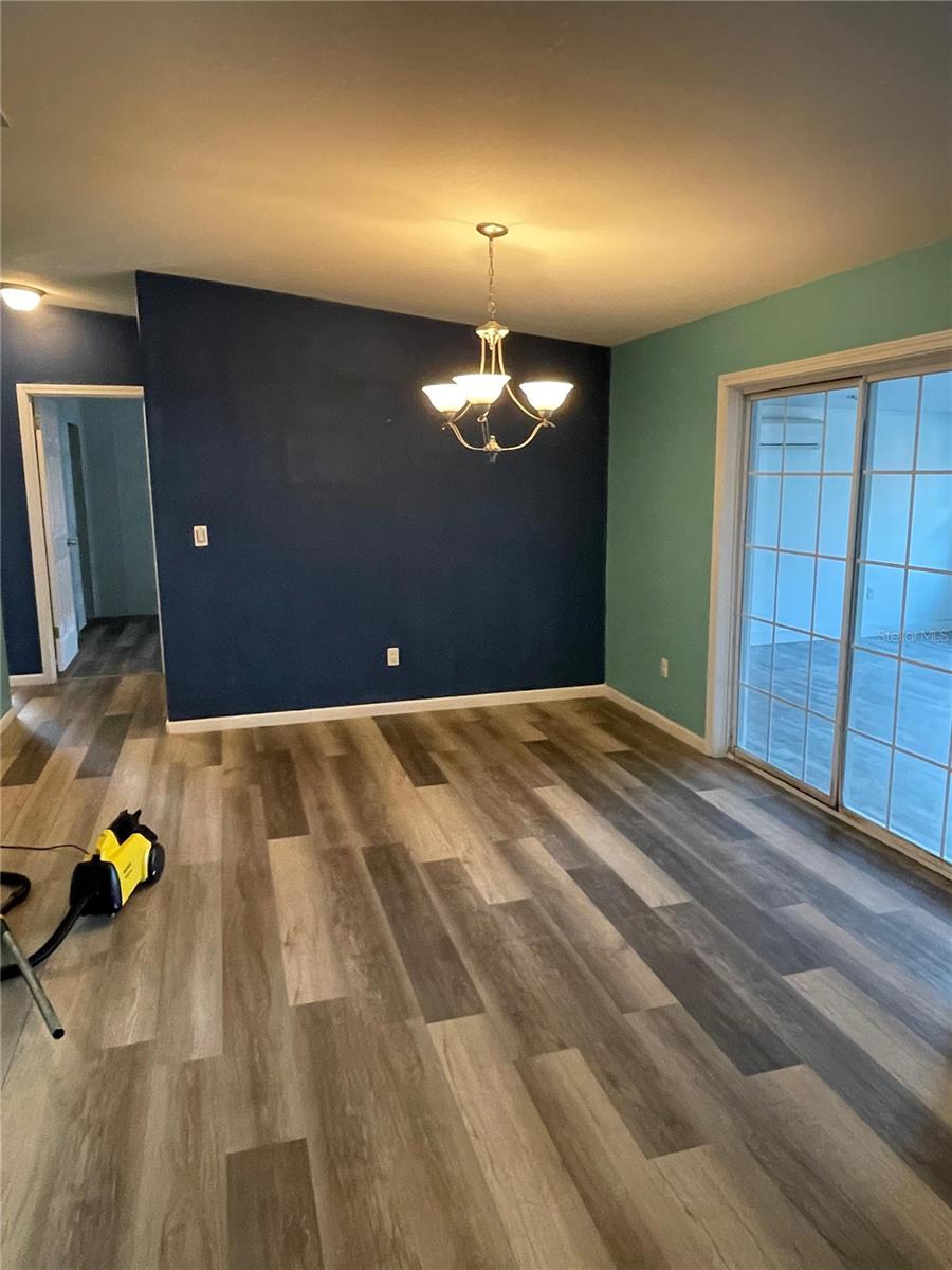 Image 14 of 31 For 15773 Highway 42