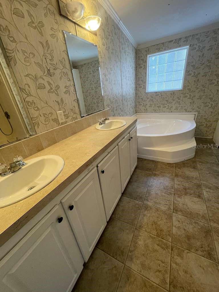 Image 28 of 31 For 15773 Highway 42