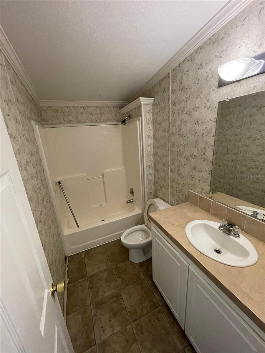 Image 30 of 31 For 15773 Highway 42